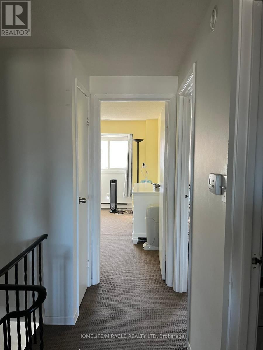 20 MACALLUM COURT Image 18