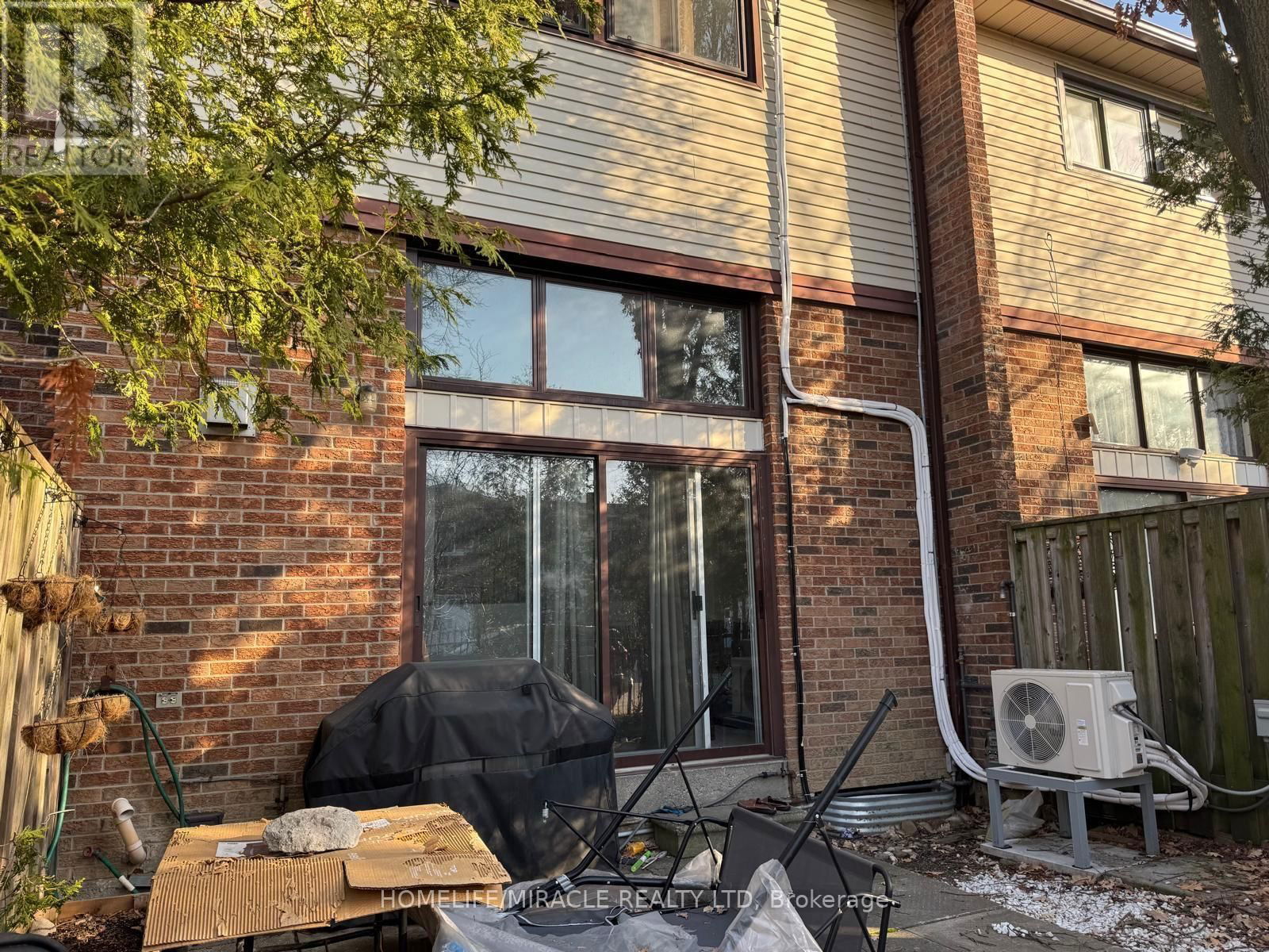 20 MACALLUM COURT Image 22