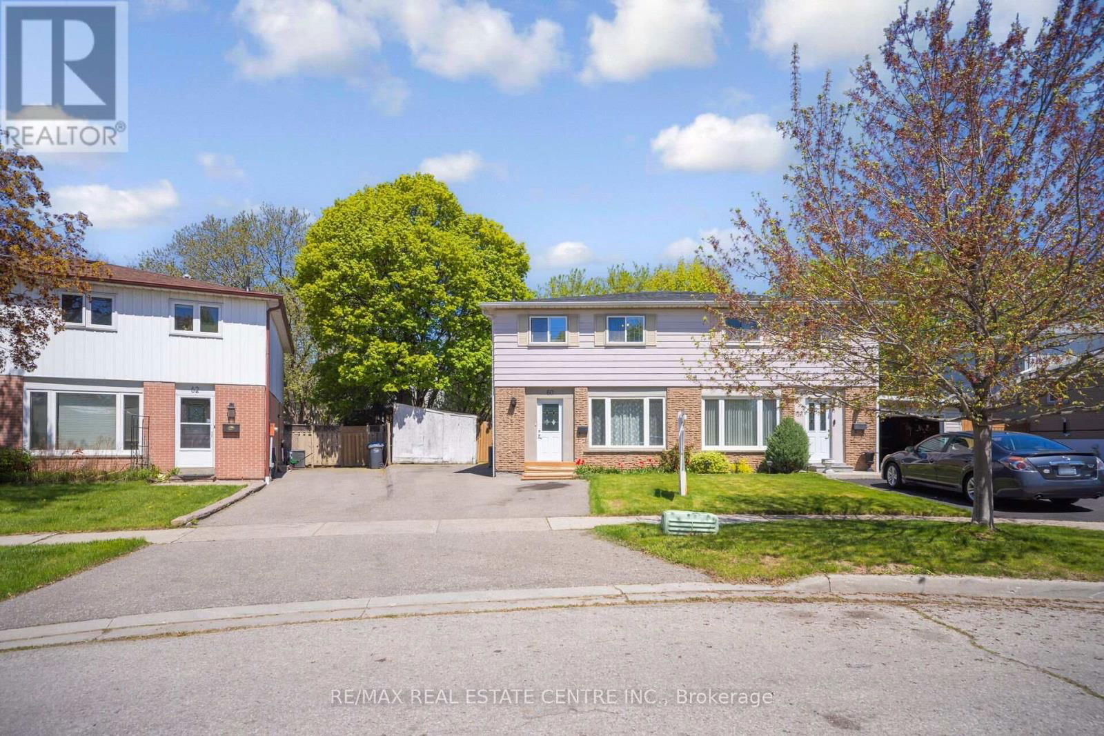 60 CHIPWOOD CRESCENT Image 2