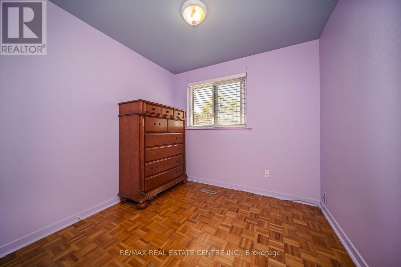 60 CHIPWOOD CRESCENT Image 37