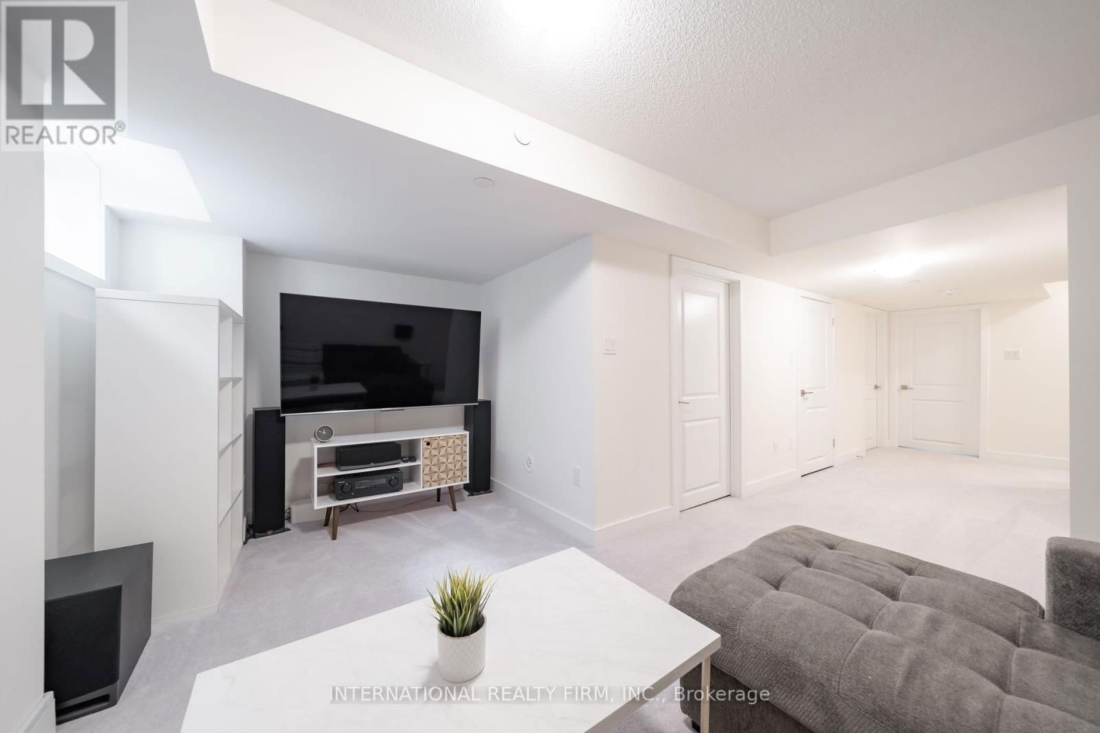 87 FREDERICK TISDALE DRIVE Image 15