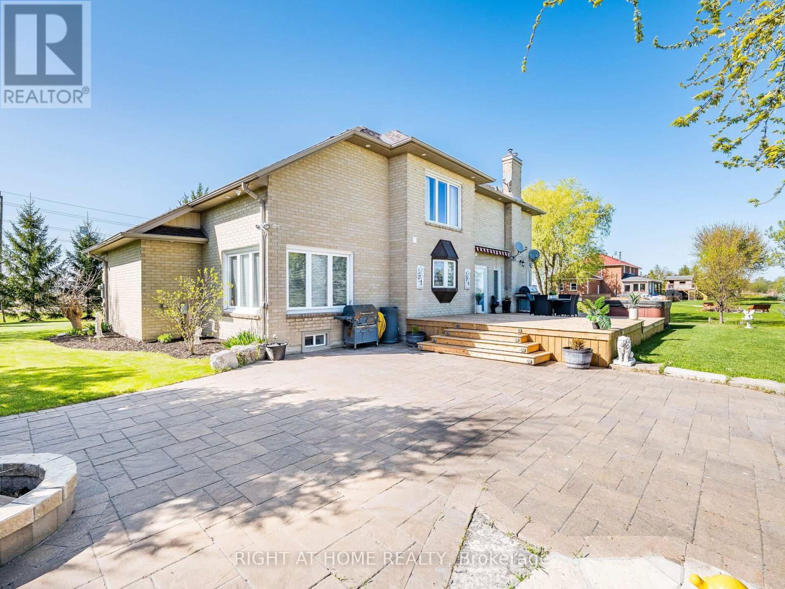 13250 TENTH SIDEROAD Image 34