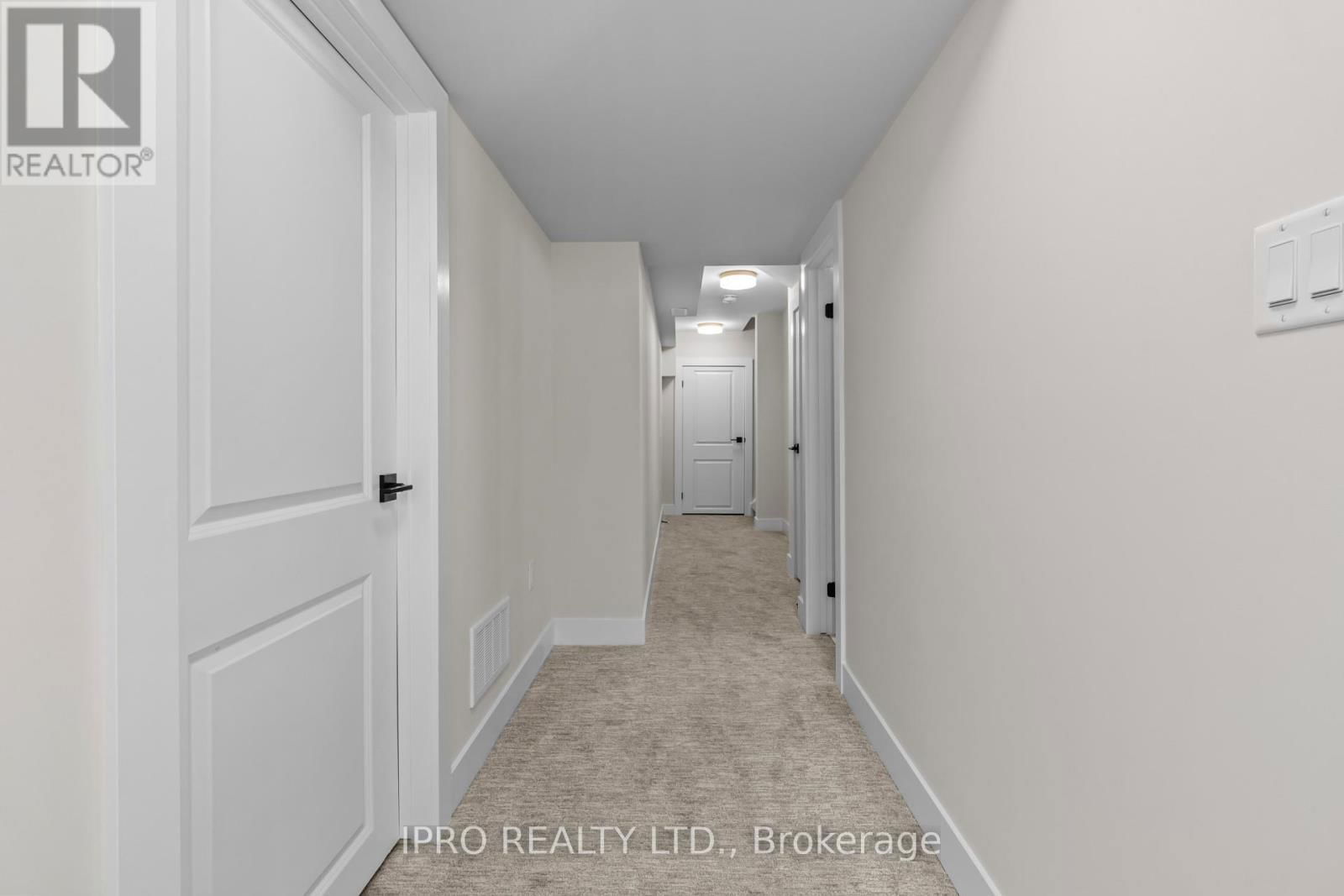 2745 WESTOAK TRAILS BOULEVARD NORTH Image 14