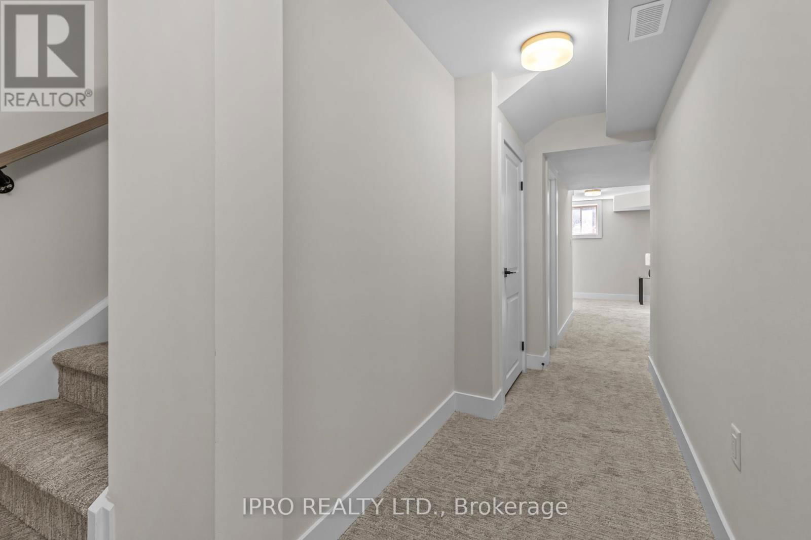 2745 WESTOAK TRAILS BOULEVARD NORTH Image 9