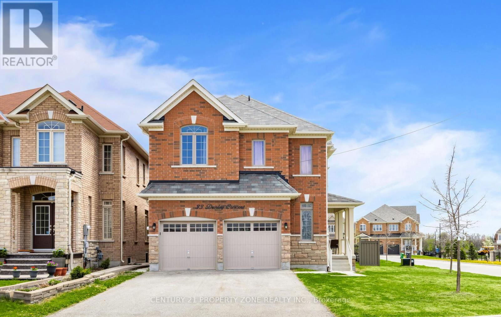 33 DUNLEY CRESCENT Image 2