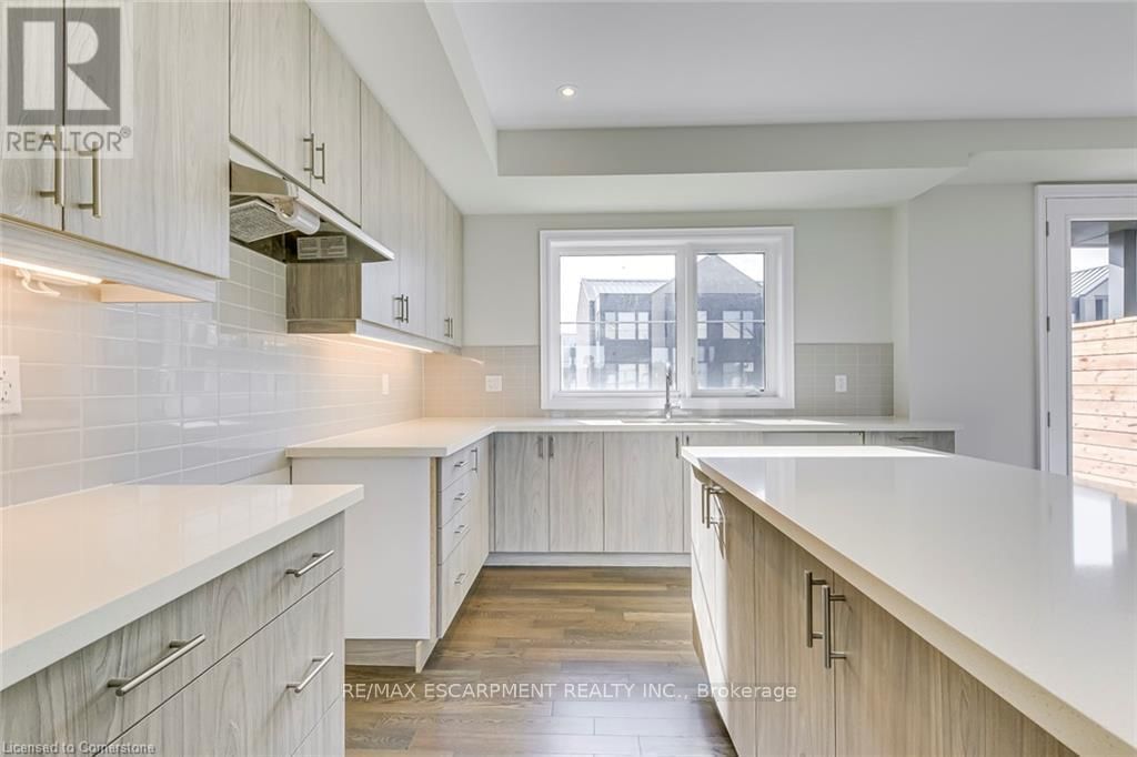 8 - 2273 TURNBERRY ROAD Image 14