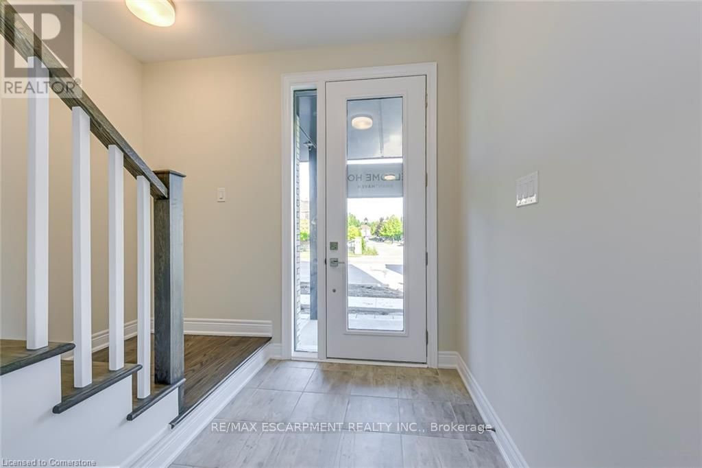 8 - 2273 TURNBERRY ROAD Image 3