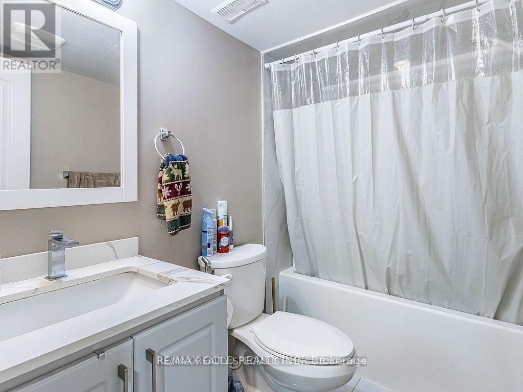 11 ELVERTON CRESCENT Image 36