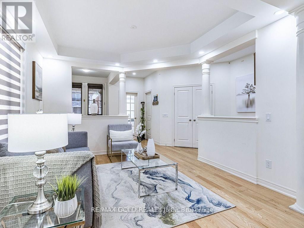 11 ELVERTON CRESCENT Image 6