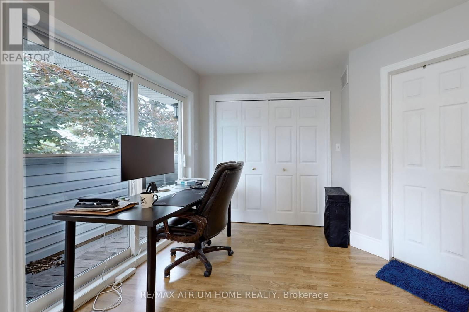 1242 ALEXANDRA AVENUE Image 10