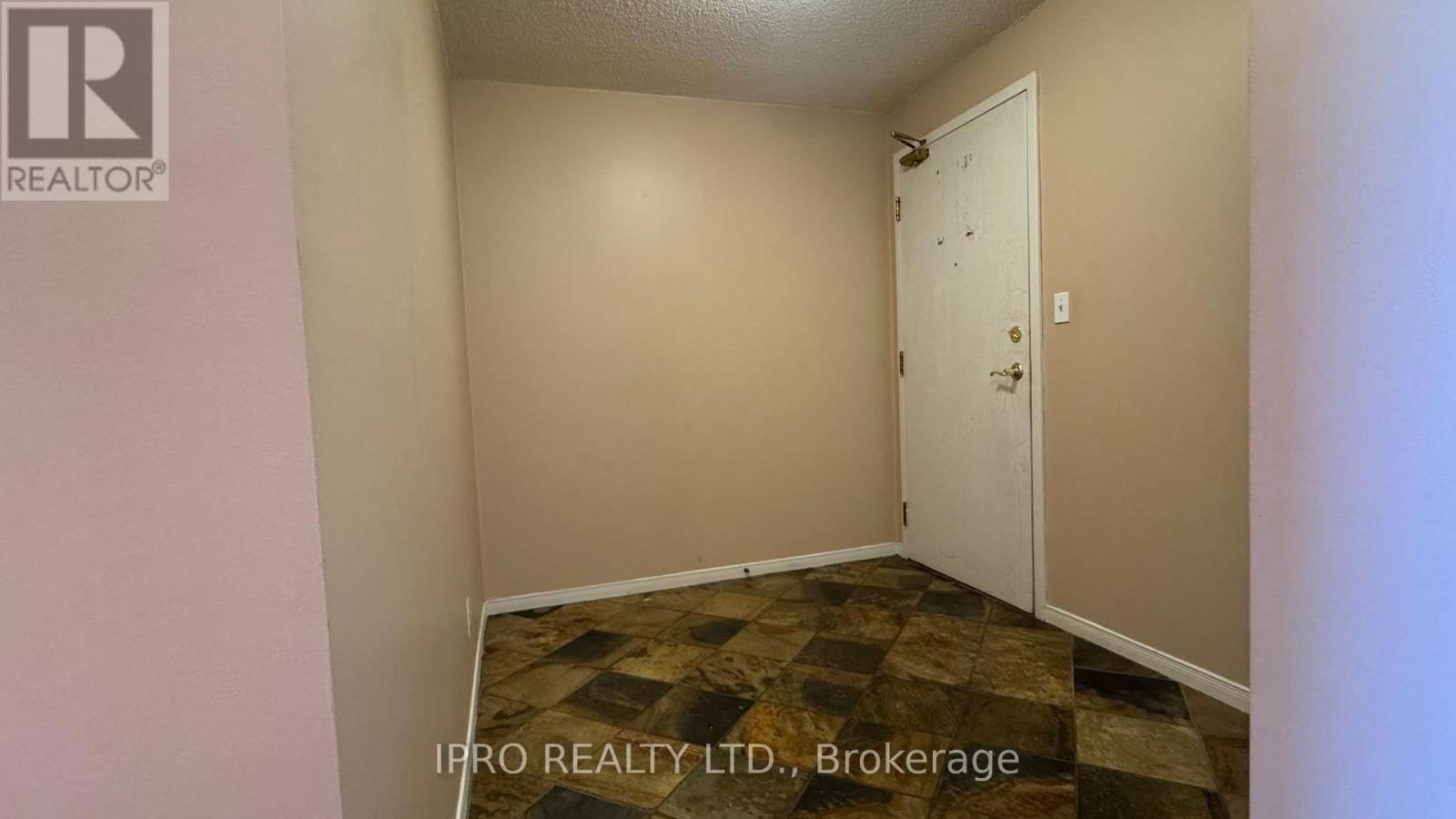 907 - 145 HILLCREST AVENUE Image 20