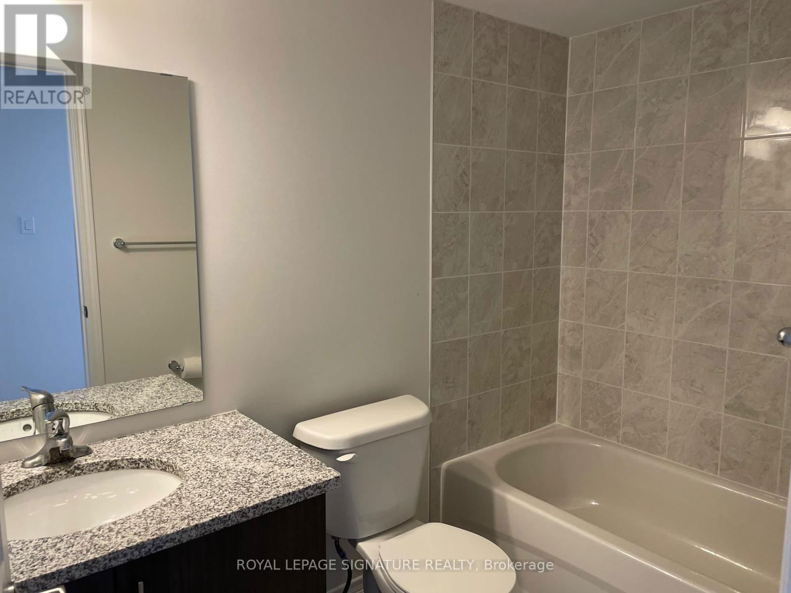 11 - 20 WOODSTREAM DRIVE Image 24
