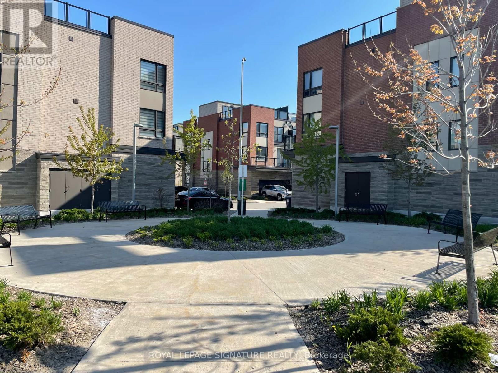 11 - 20 WOODSTREAM DRIVE Image 40