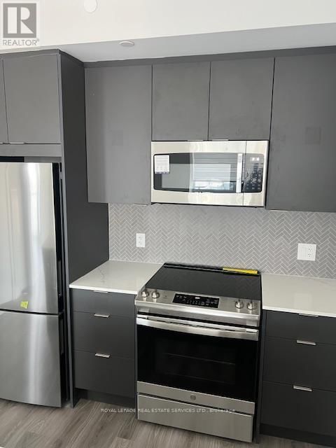4403 - 430 SQUARE ONE DRIVE Image 3