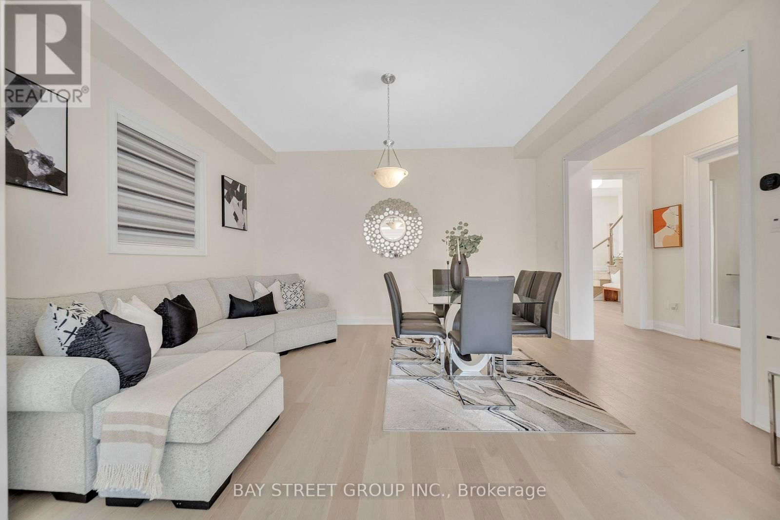 2411 SAW WHET BOULEVARD Image 18