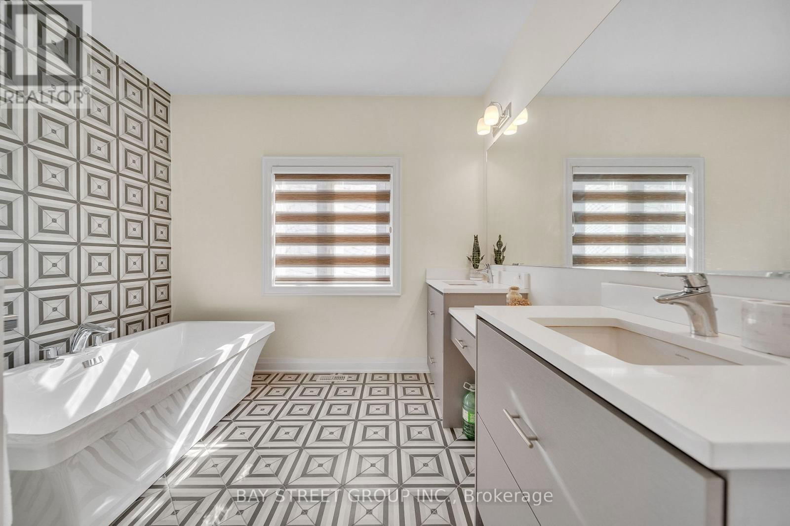 2411 SAW WHET BOULEVARD Image 26