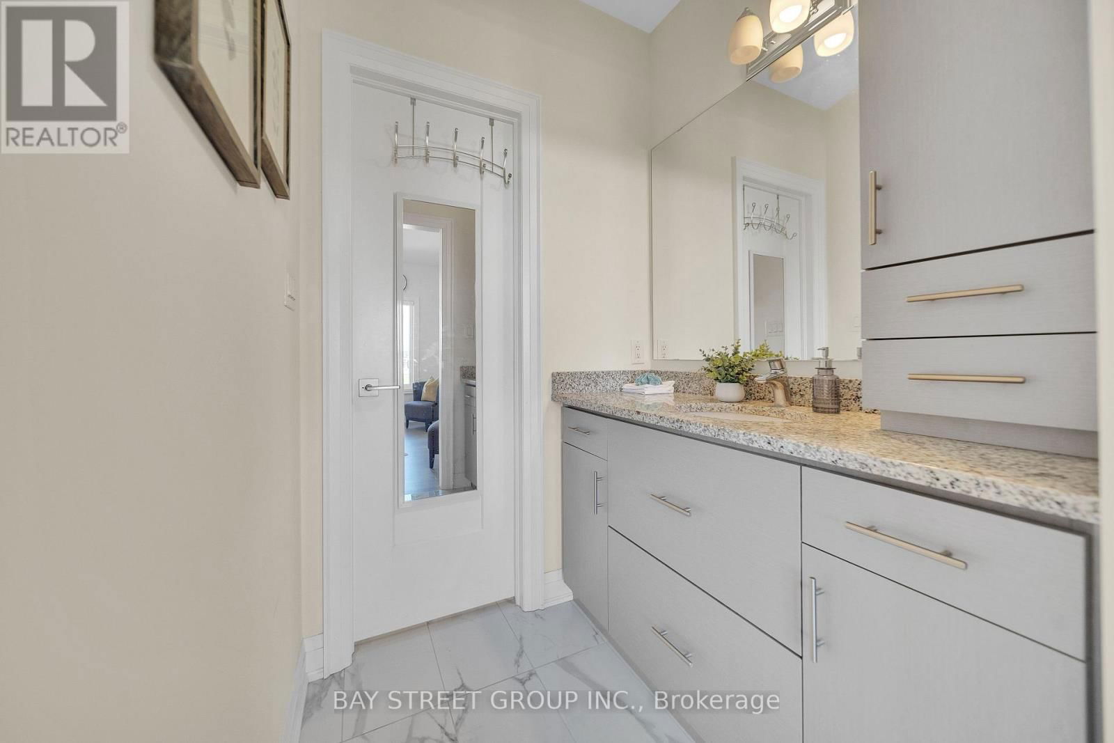 2411 SAW WHET BOULEVARD Image 31