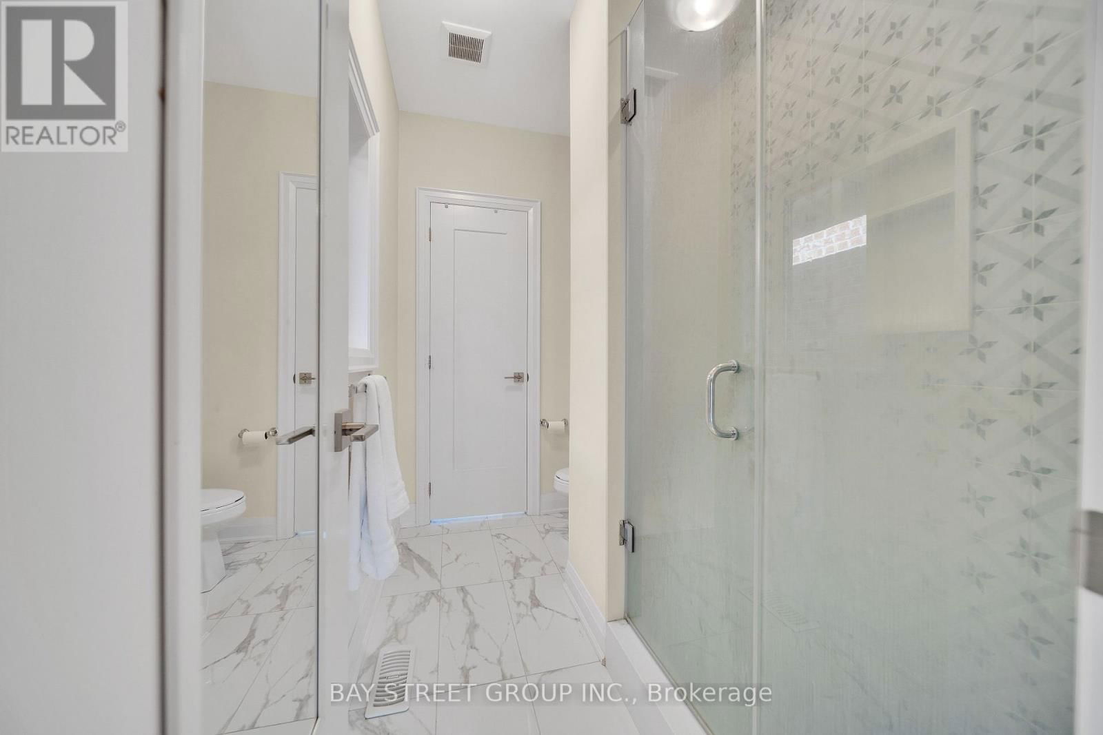 2411 SAW WHET BOULEVARD Image 32