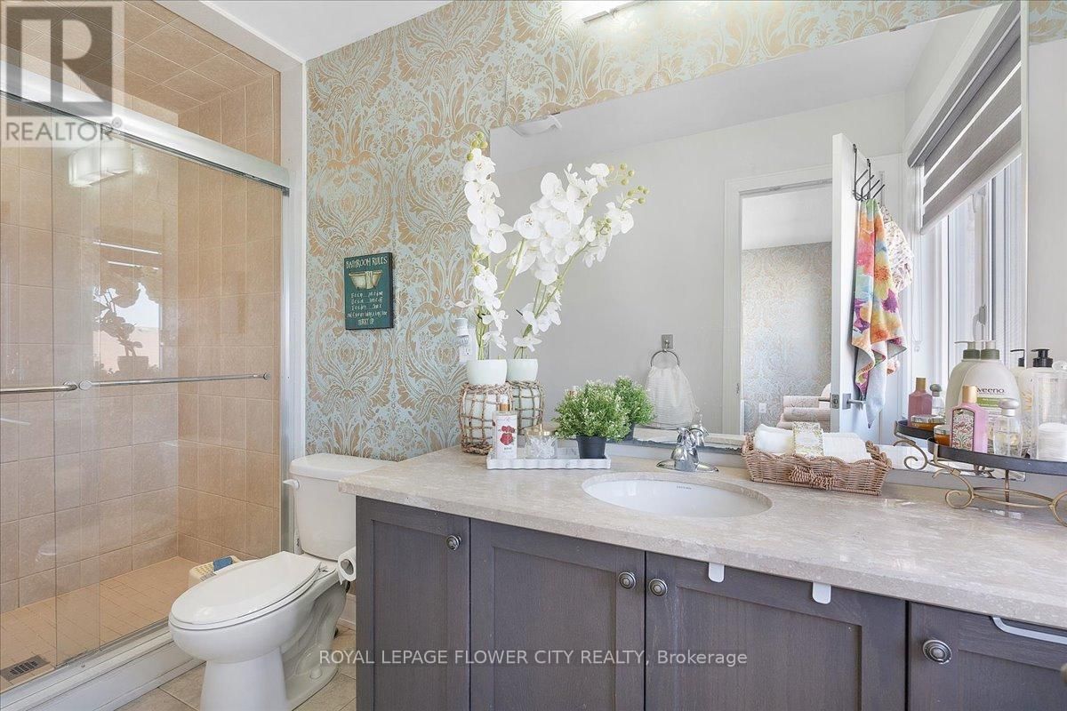 8 KERSEY LANE Image 31