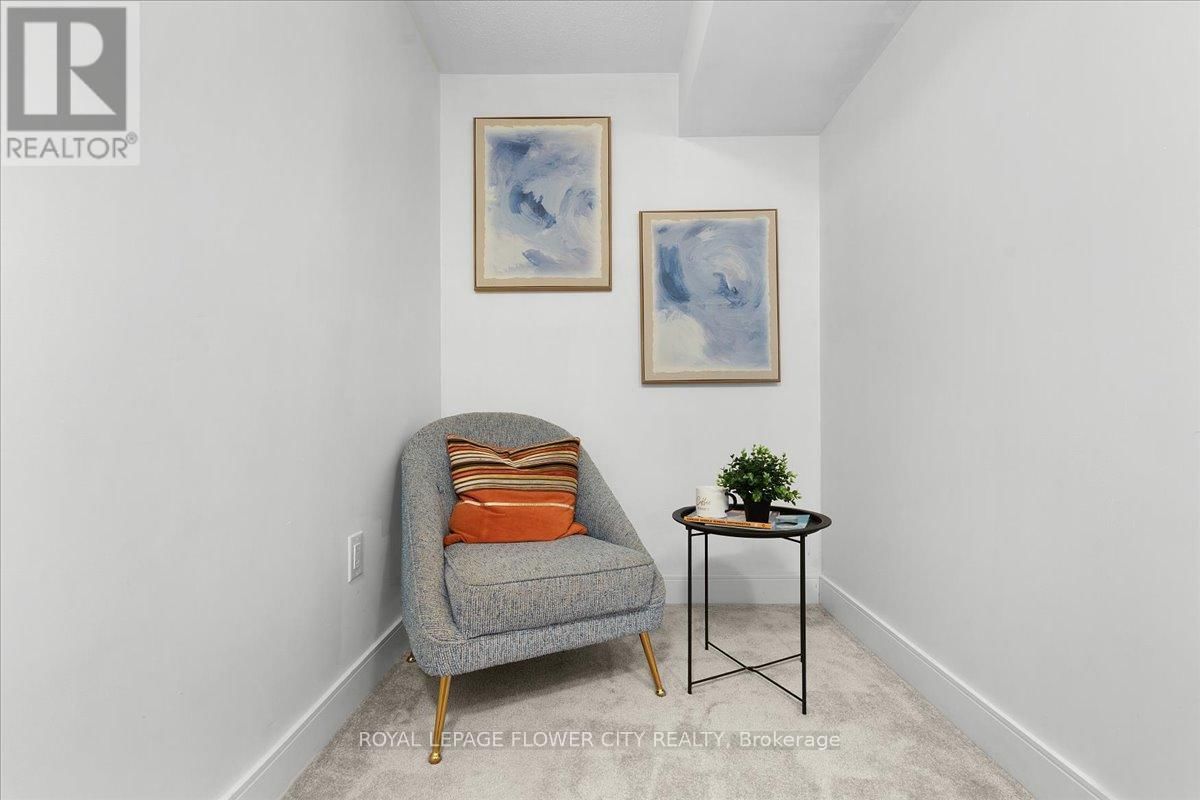 8 KERSEY LANE Image 38