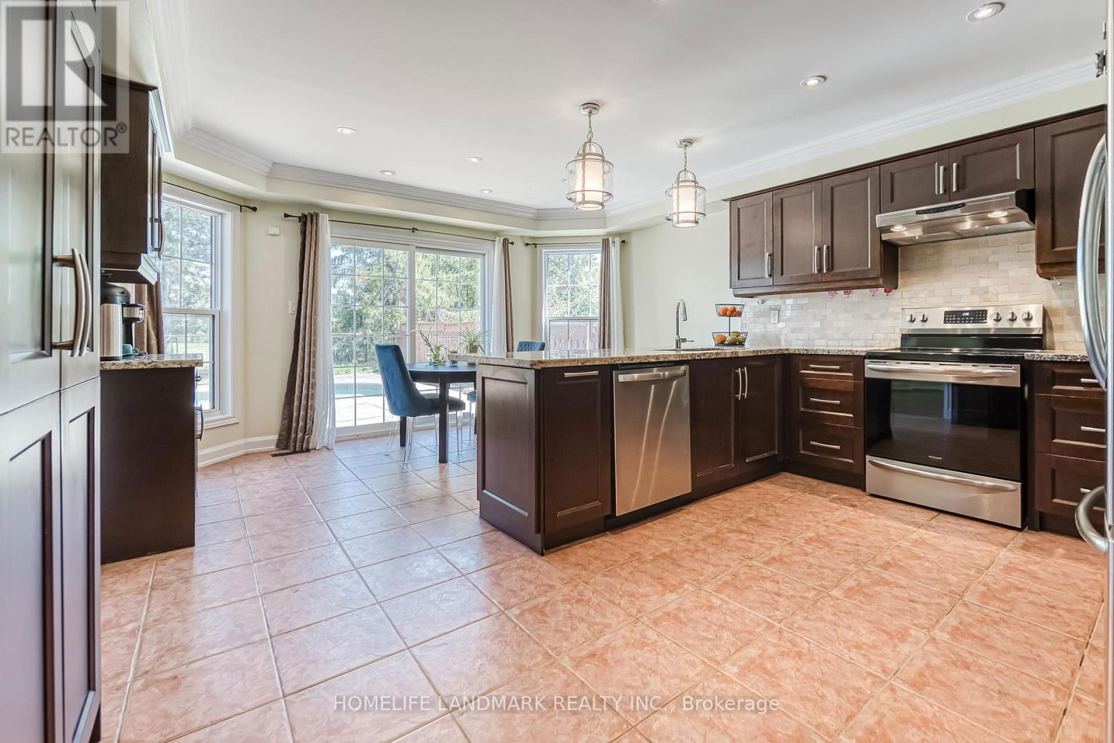 5301 MIDDLEBURY DRIVE Image 17