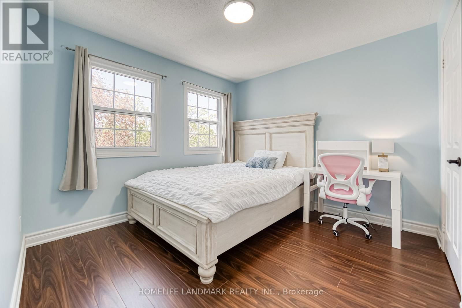 5301 MIDDLEBURY DRIVE Image 32