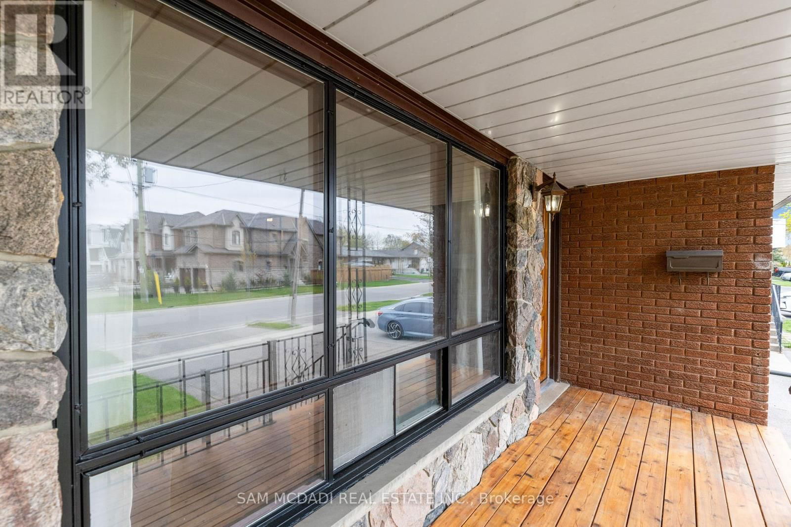 1308 ALEXANDRA AVENUE Image 3