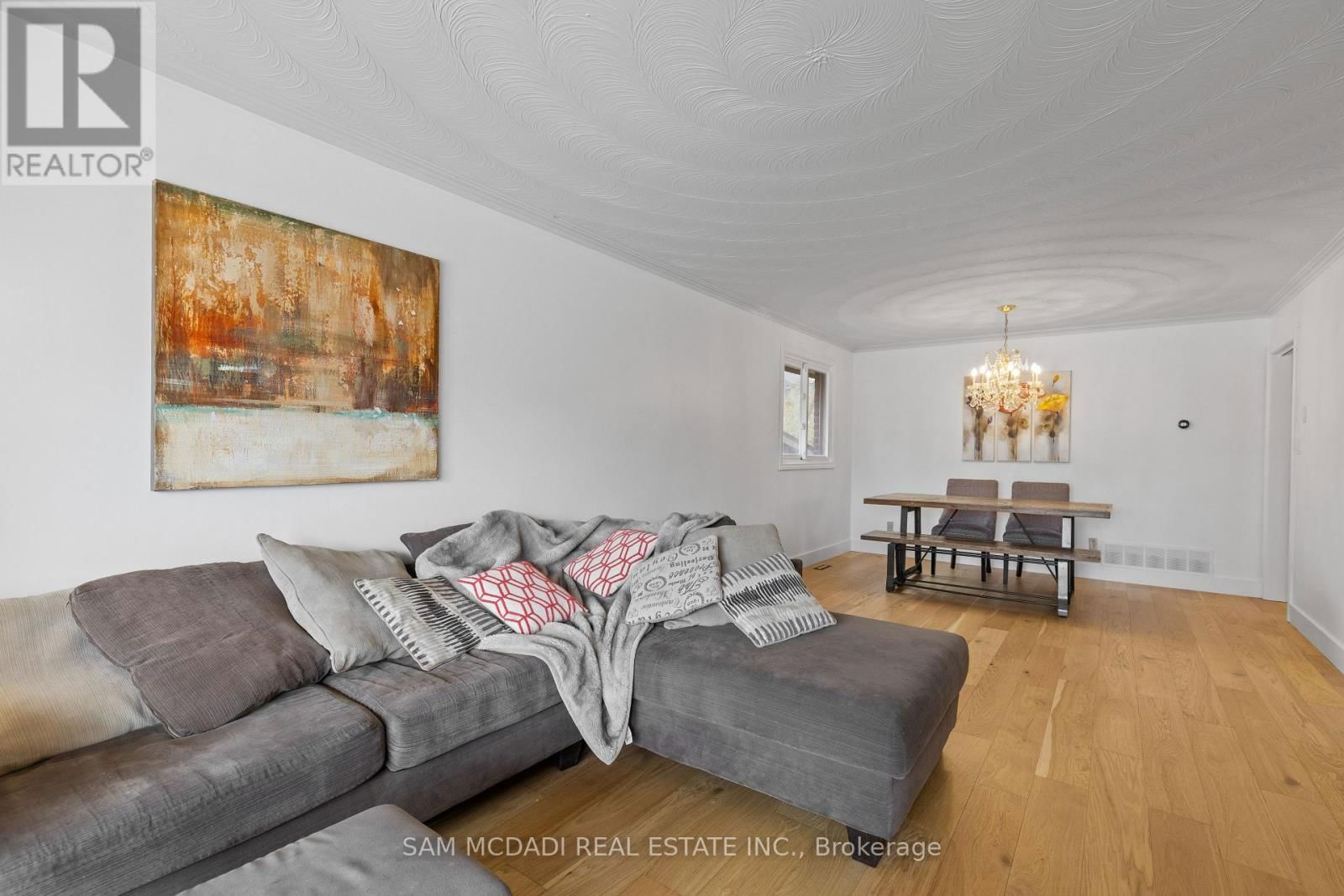 1308 ALEXANDRA AVENUE Image 6