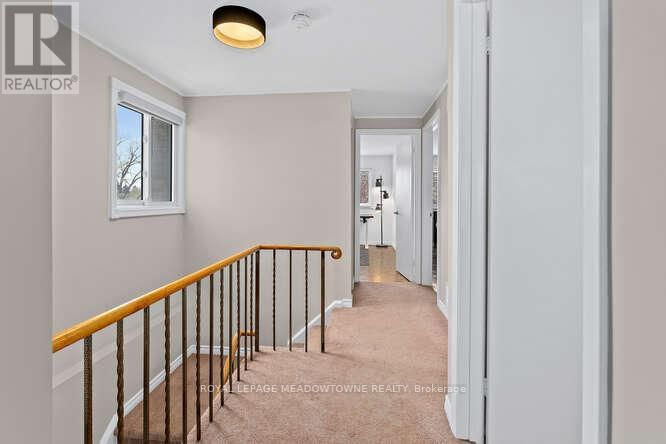 4A HALL ROAD Image 18