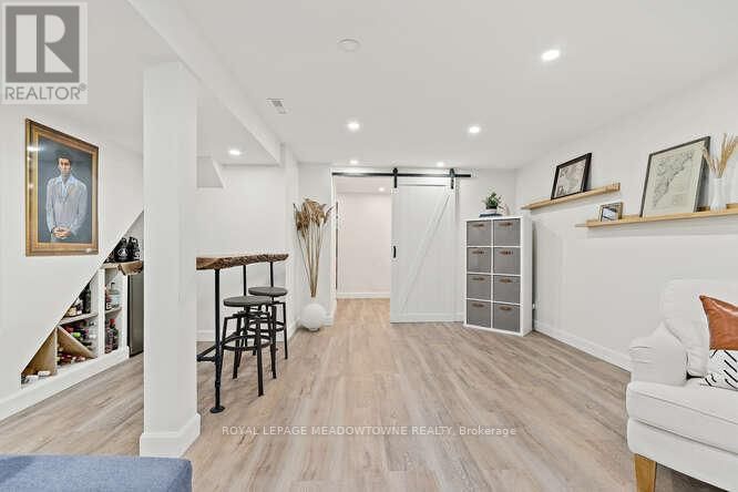 4A HALL ROAD Image 30
