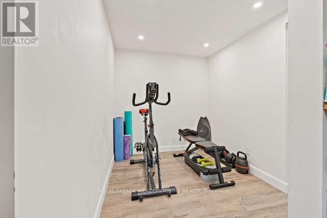 4A HALL ROAD Image 31