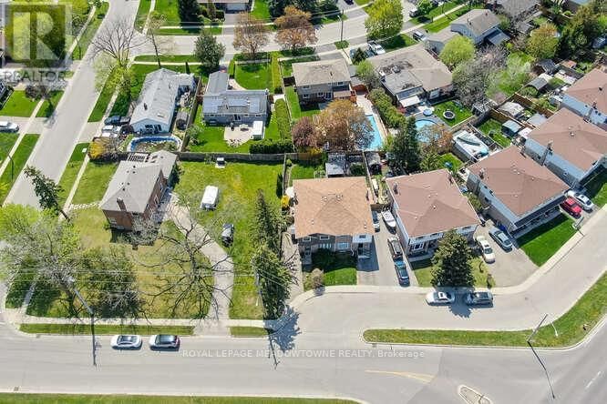4A HALL ROAD Image 40