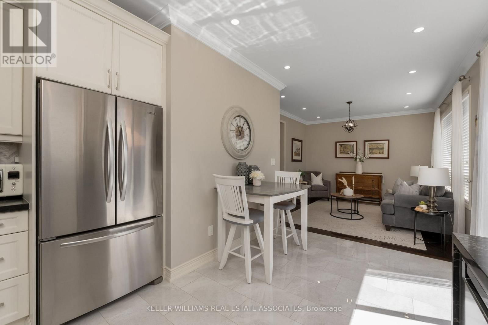 913 BENNETT BOULEVARD Image 20