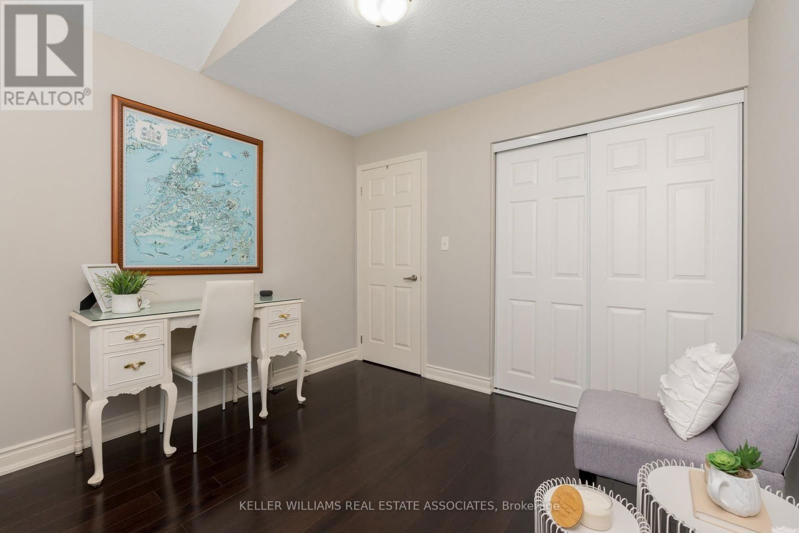 913 BENNETT BOULEVARD Image 29
