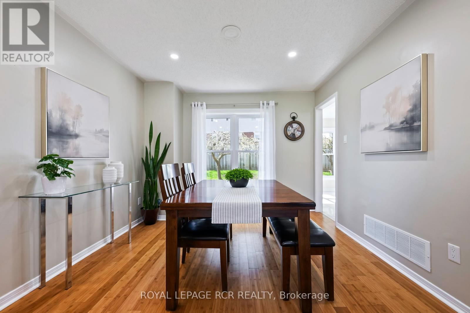 243 BEECHFIELD CRESCENT Image 12