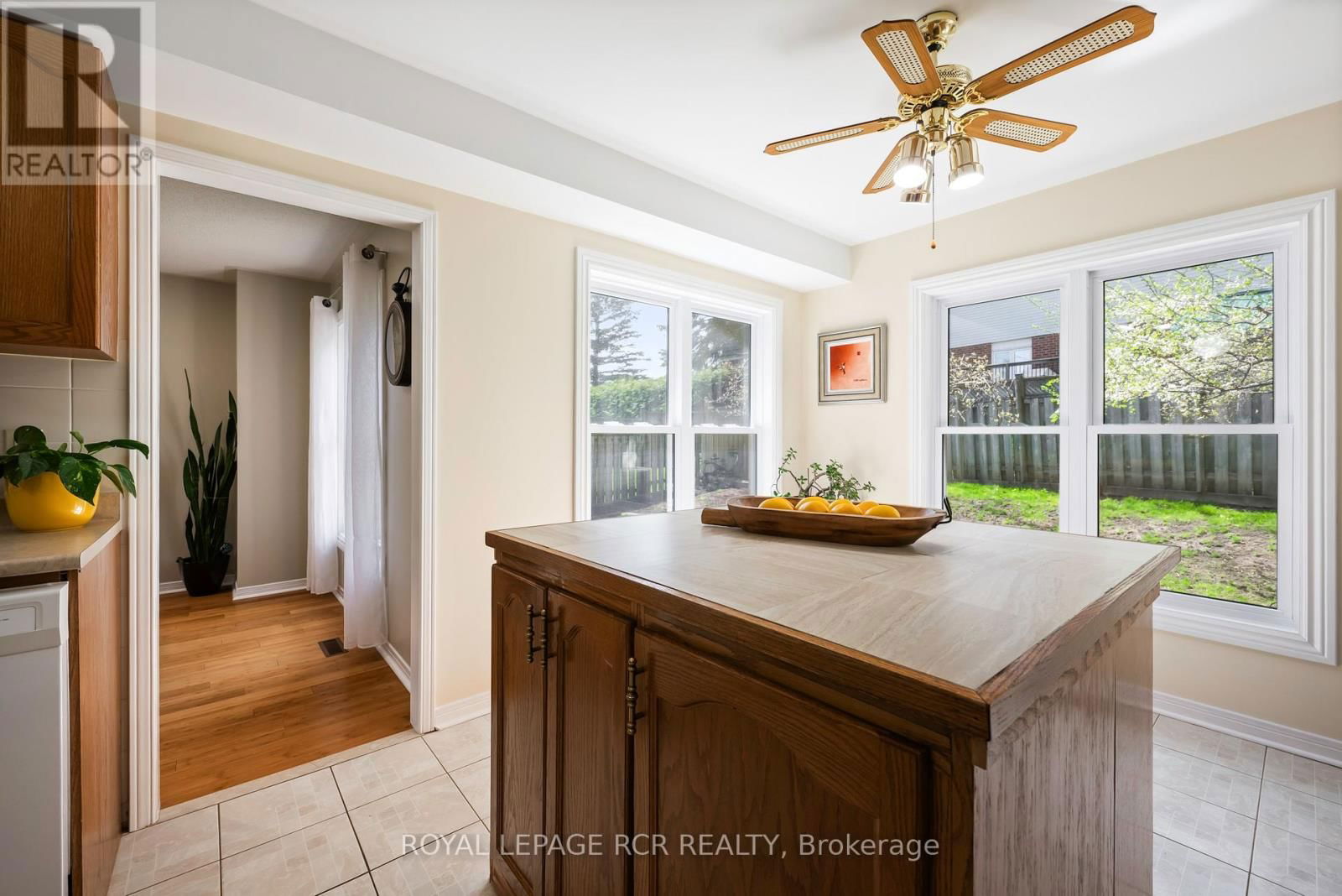 243 BEECHFIELD CRESCENT Image 15