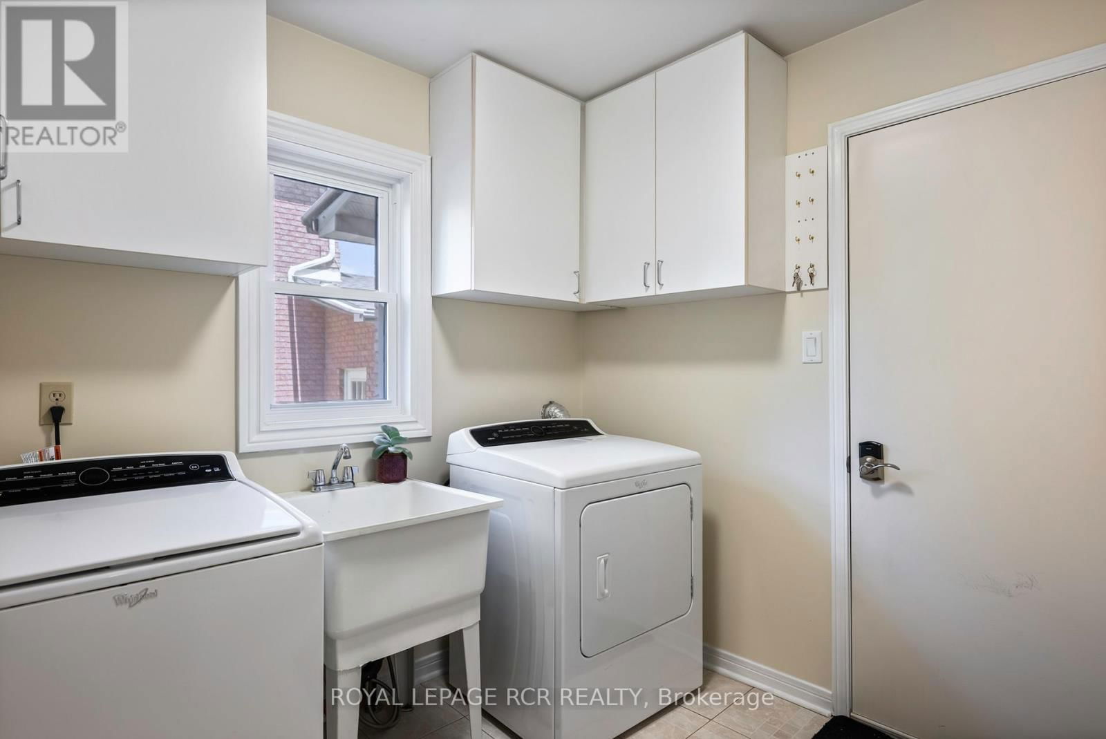 243 BEECHFIELD CRESCENT Image 22