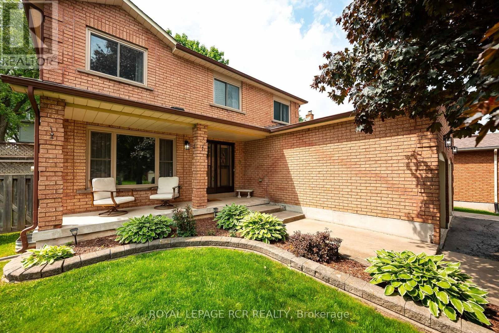 243 BEECHFIELD CRESCENT Image 3