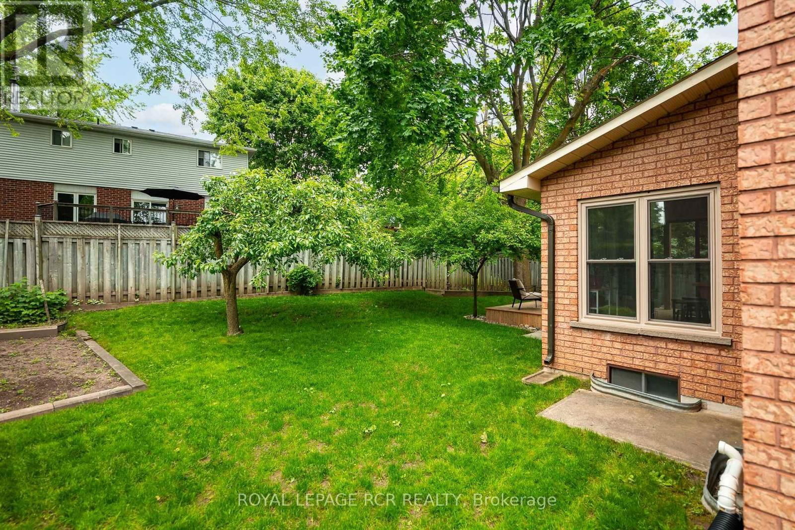 243 BEECHFIELD CRESCENT Image 43