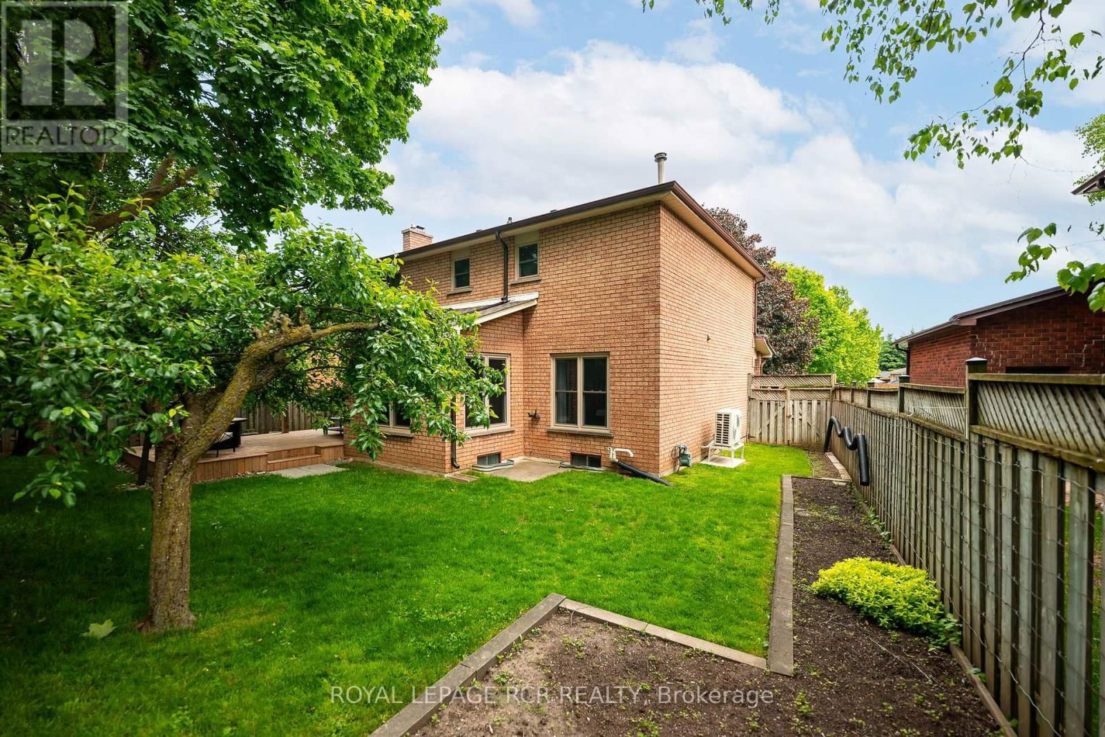 243 BEECHFIELD CRESCENT Image 45