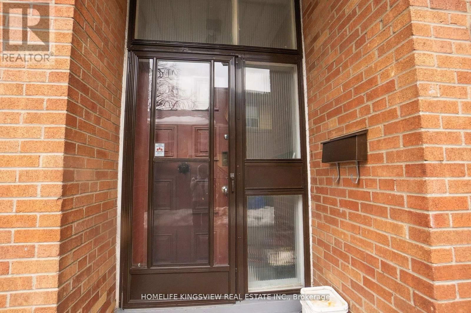 3 CRENDON DRIVE Image 2