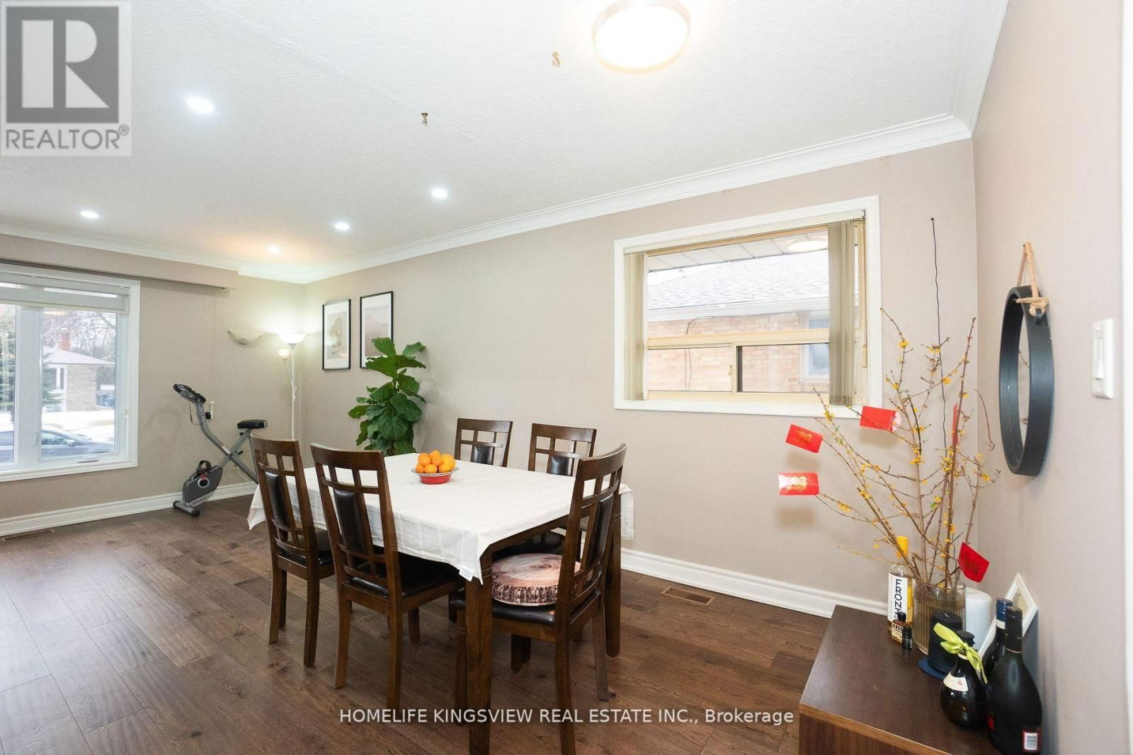 3 CRENDON DRIVE Image 22