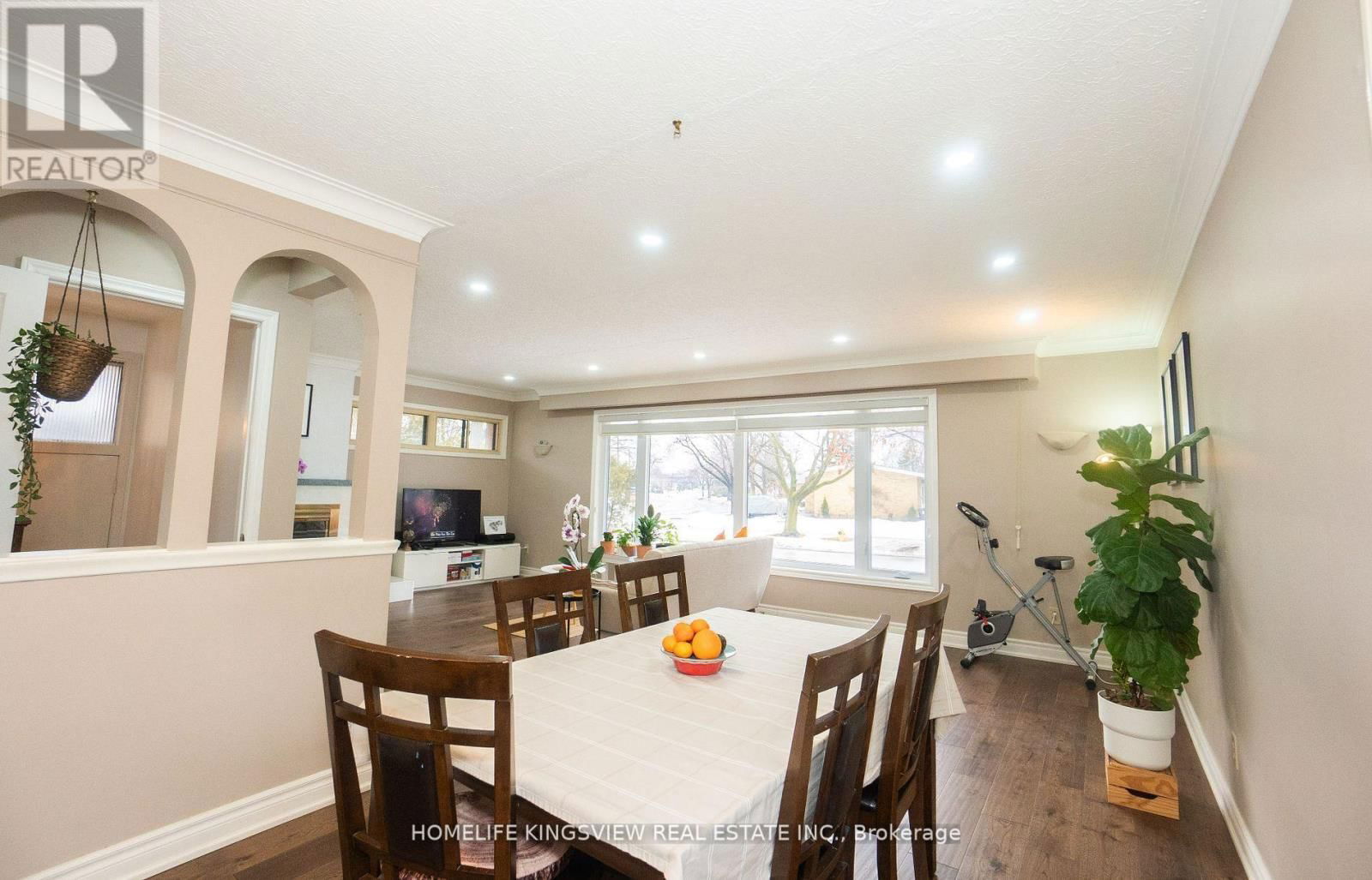 3 CRENDON DRIVE Image 8