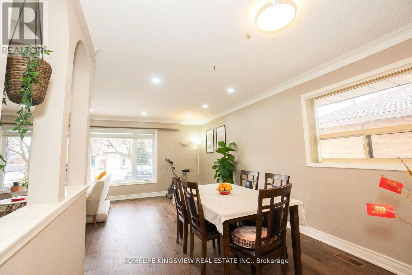 3 CRENDON DRIVE Image 9