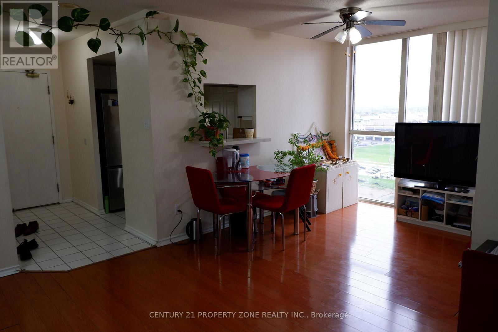 1410 - 285 ENFIELD PLACE Image 13