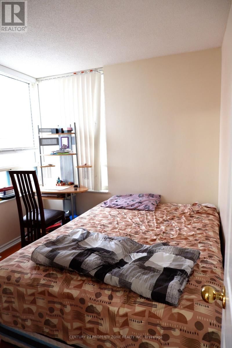 1410 - 285 ENFIELD PLACE Image 16