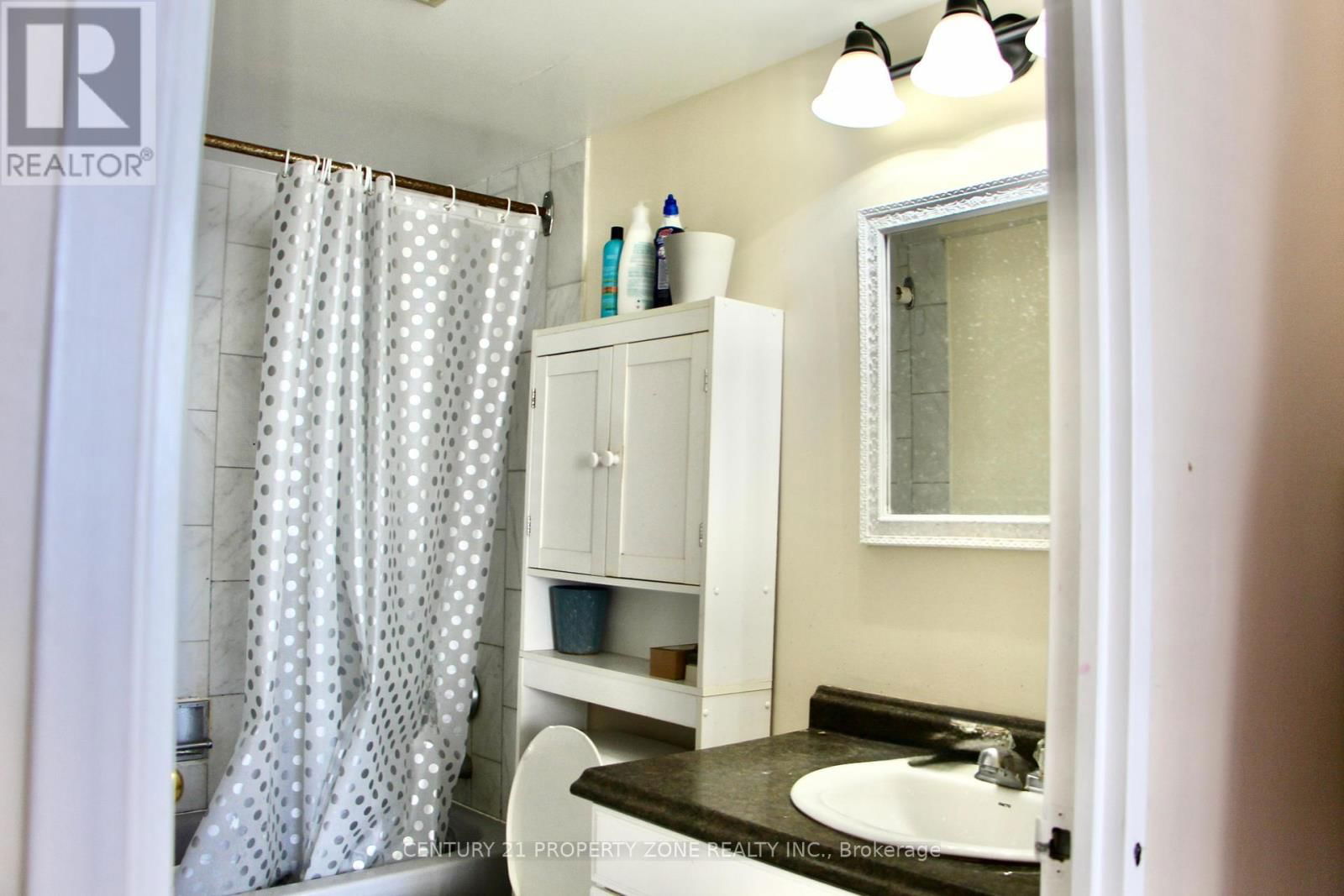 1410 - 285 ENFIELD PLACE Image 26