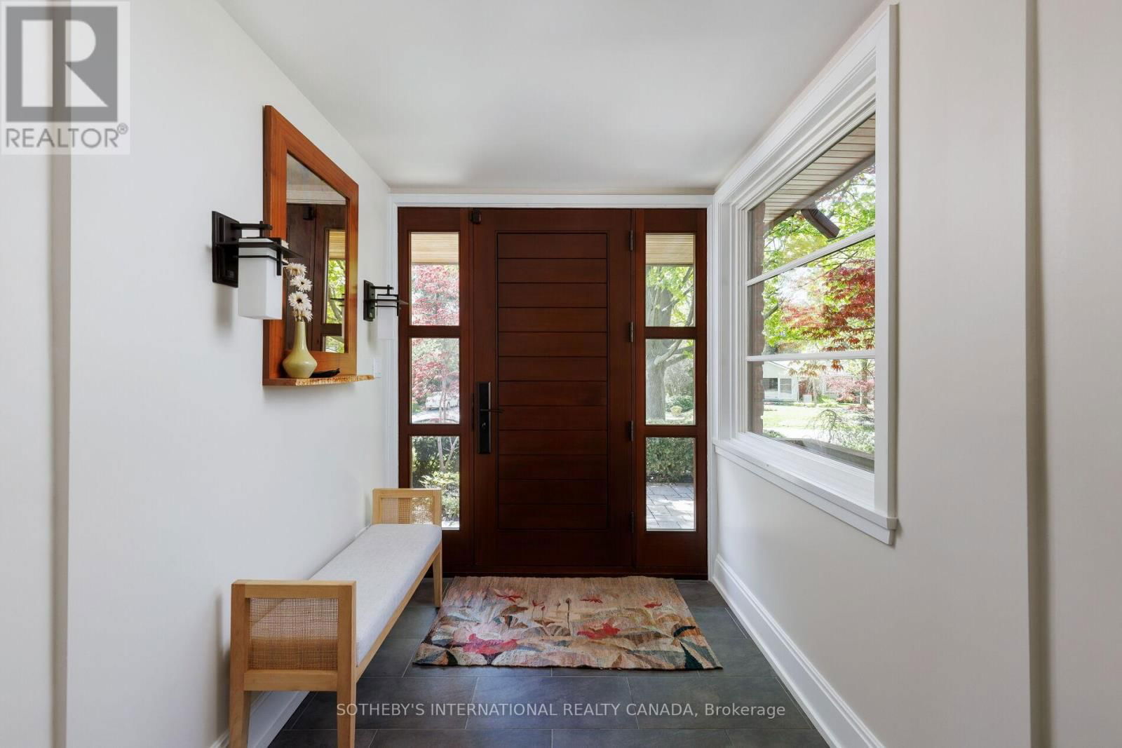 14 PLUMBSTEAD COURT Image 8