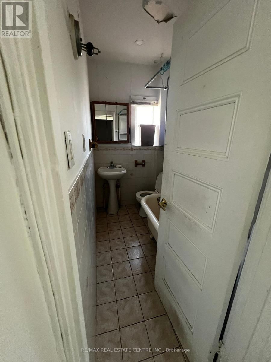 80 TWELFTH STREET Image 22