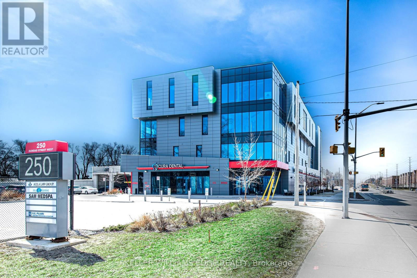 308-309 - DUNDAS STREET WEST Image 1